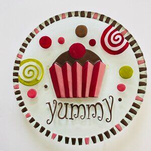 YUMMY Treat Plate EUC Size 11" Round